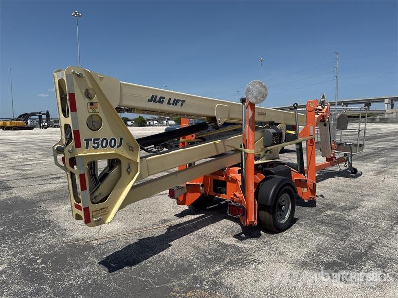 JLG T500J Towable Lift Vlečne dvižne ploščadi
