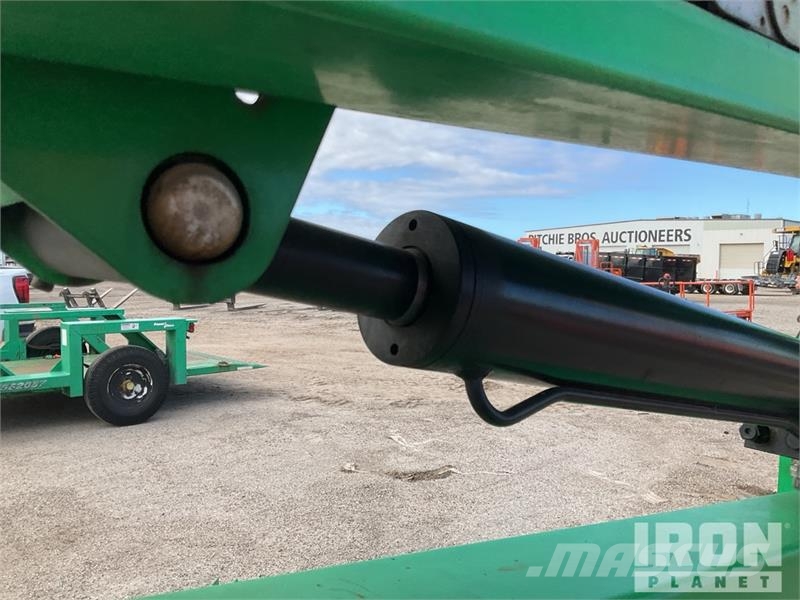 JLG T500J Towable Lift Vlečne dvižne ploščadi
