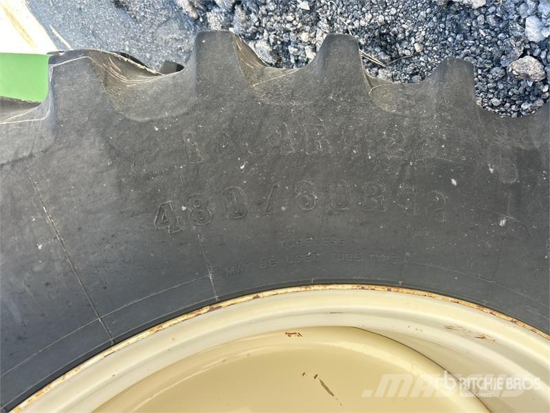 JM 1151-22 1150 bu S/A Grain Cart مقطورة حبوب