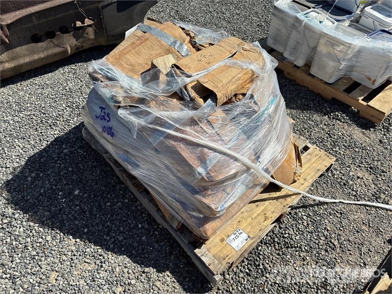 JM of J&M Pallet of 12-16 In. Fasteners Bouw - Overige