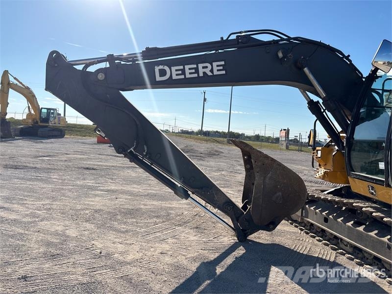 John Deere 135G Bagri goseničarji