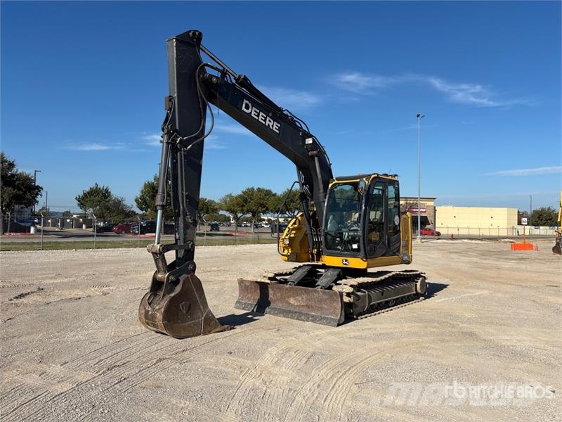 John Deere 135G Bagri goseničarji