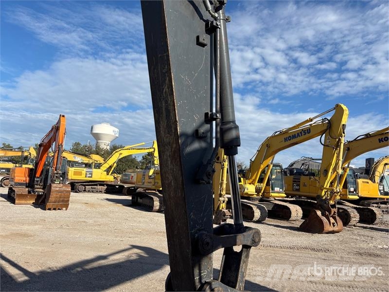 John Deere 135G Bagri goseničarji