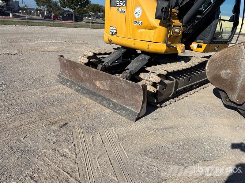 John Deere 135G Bagri goseničarji