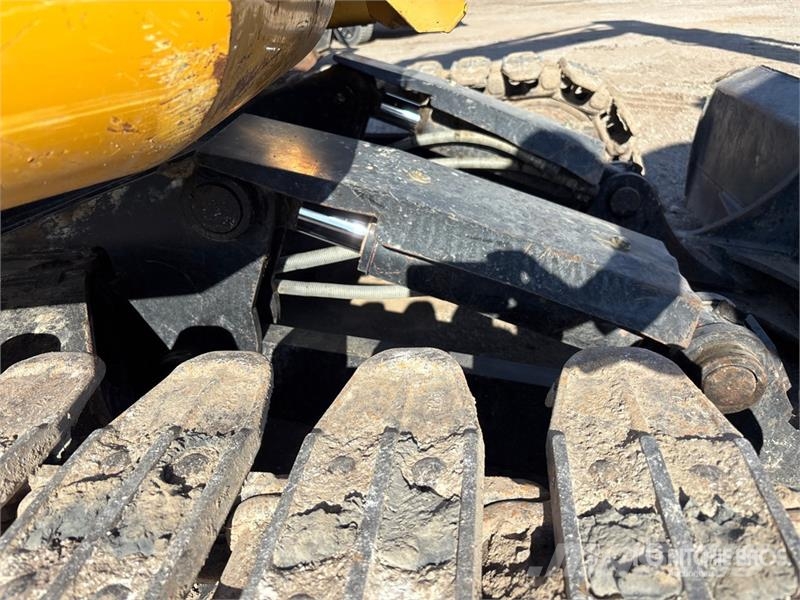 John Deere 135G Bagri goseničarji