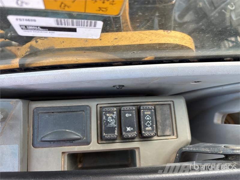 John Deere 180G LC Roomikekskavaatorid