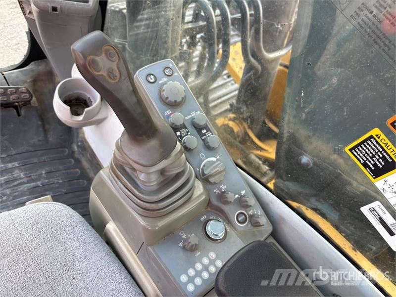 John Deere 180G LC Roomikekskavaatorid