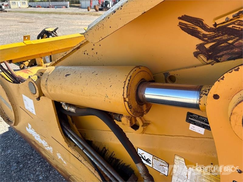 John Deere 1810E كاشطات