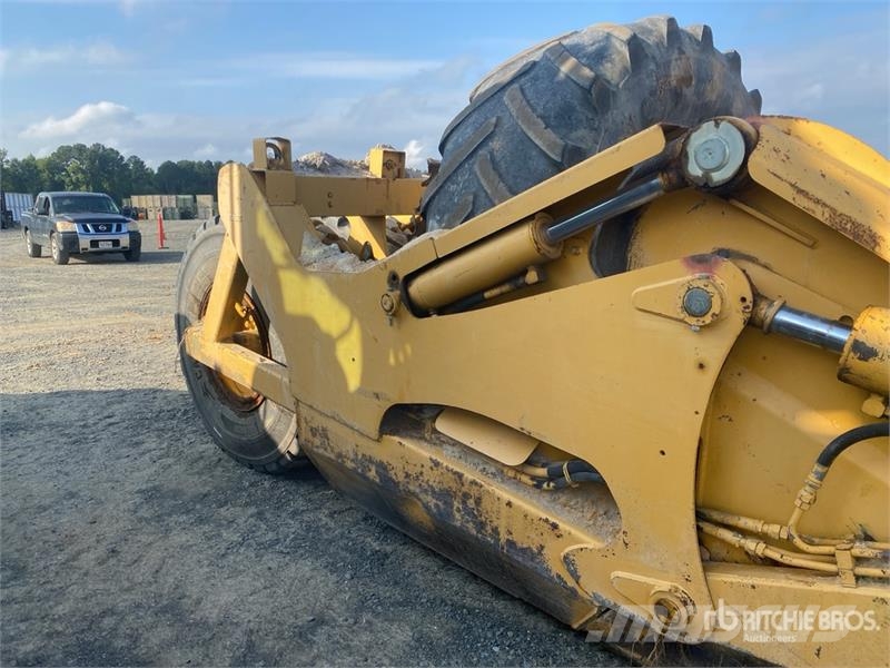 John Deere 1810E Polovni strugači