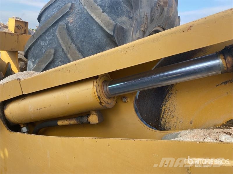 John Deere 1810E Polovni strugači