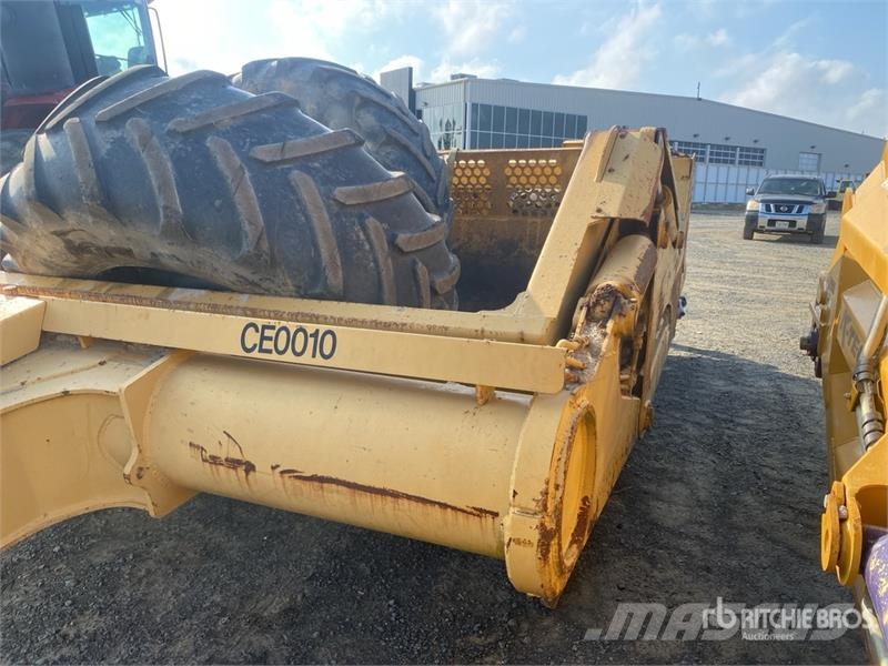 John Deere 1810E Polovni strugači