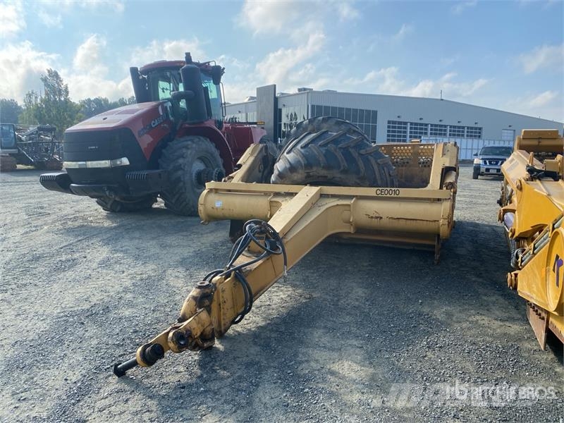 John Deere 1810E Polovni strugači