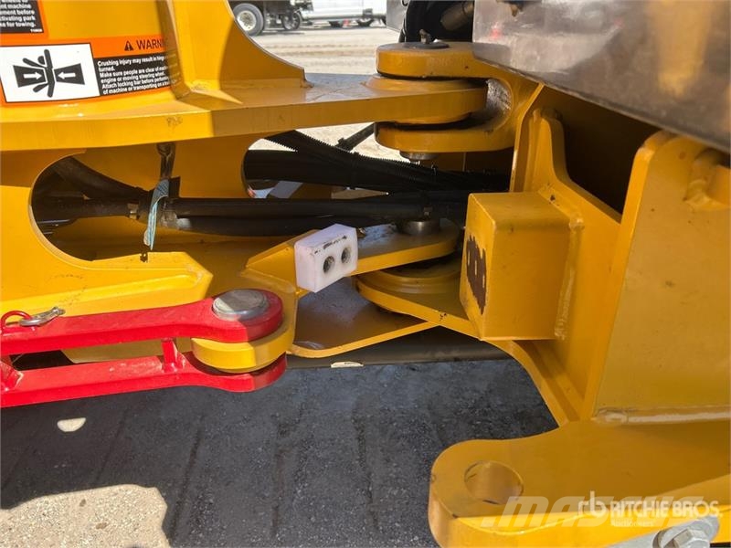 John Deere 204 G-Tier لوادر بعجل
