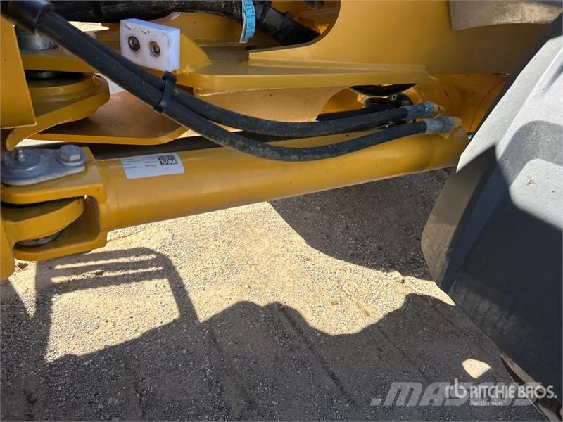 John Deere 204 G-Tier لوادر بعجل