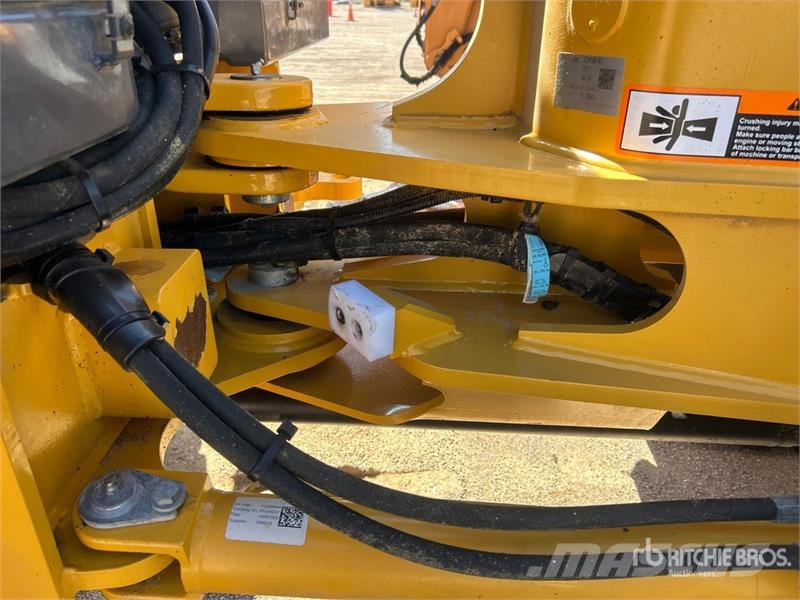 John Deere 204 G-Tier لوادر بعجل