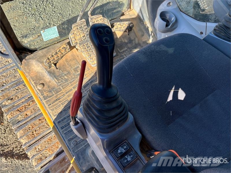 John Deere 210G LC Crawler excavators