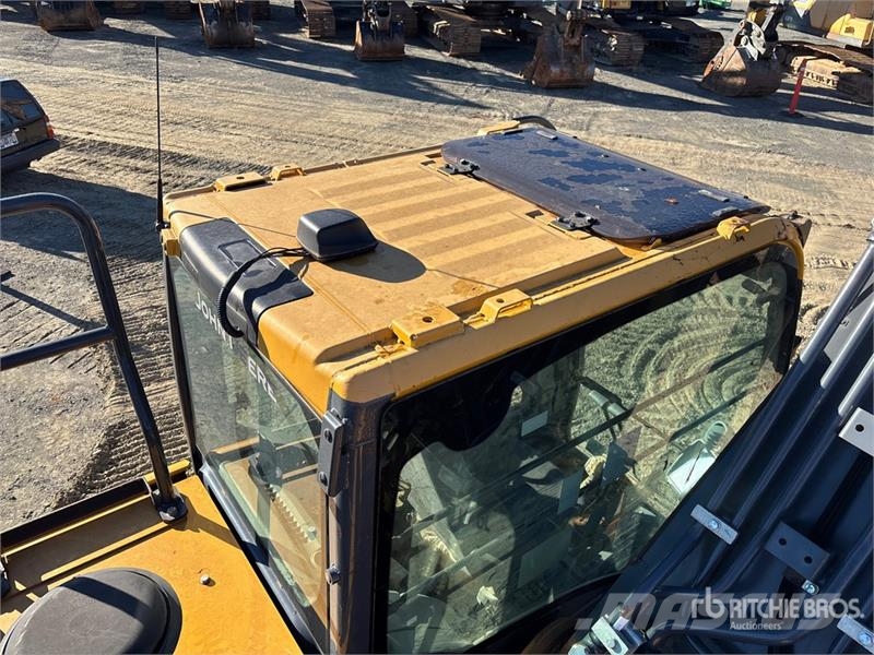 John Deere 210G LC Crawler excavators