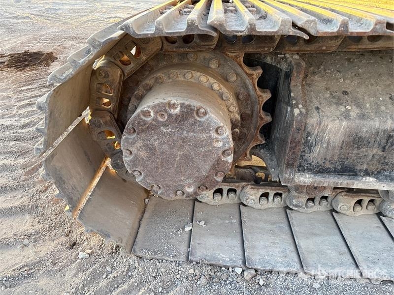 John Deere 210G LC Tracked Excavator Kāpurķēžu ekskavatori