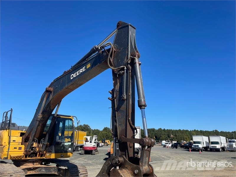 John Deere 210G LC Tracked Excavator 대형 굴삭기 29톤 이상