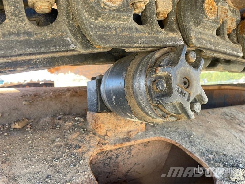 John Deere 210G LC Tracked Excavator 대형 굴삭기 29톤 이상