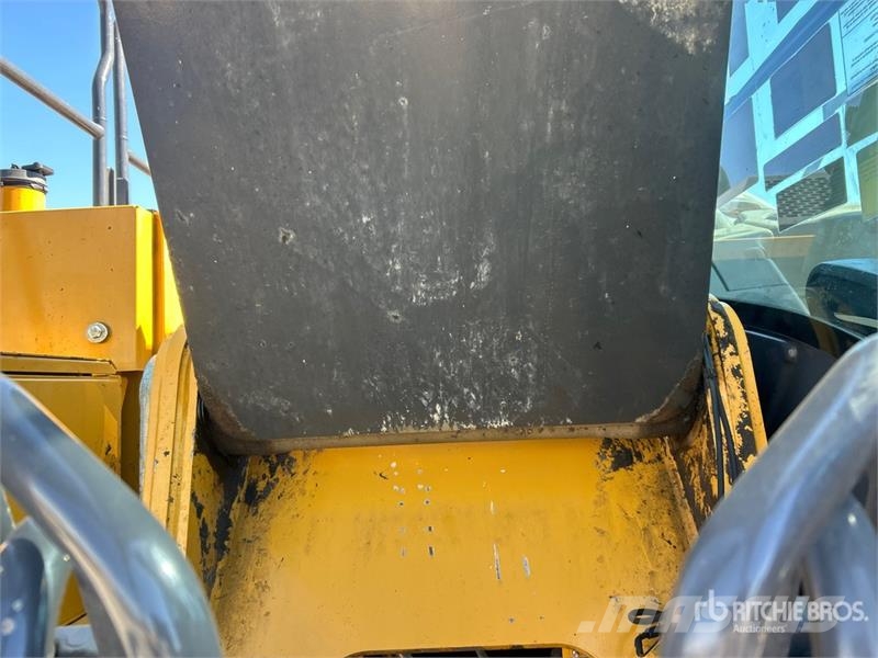 John Deere 210G LC Tracked Excavator 履带挖掘机