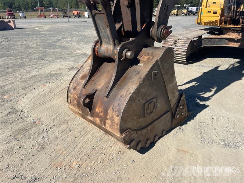 John Deere 210G LC Tracked Excavator 대형 굴삭기 29톤 이상