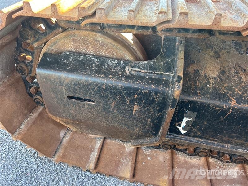 John Deere 210G LC Tracked Excavator Raupenbagger