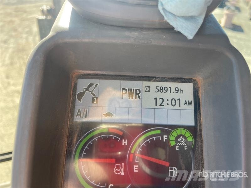 John Deere 210G LC Tracked Excavator 대형 굴삭기 29톤 이상