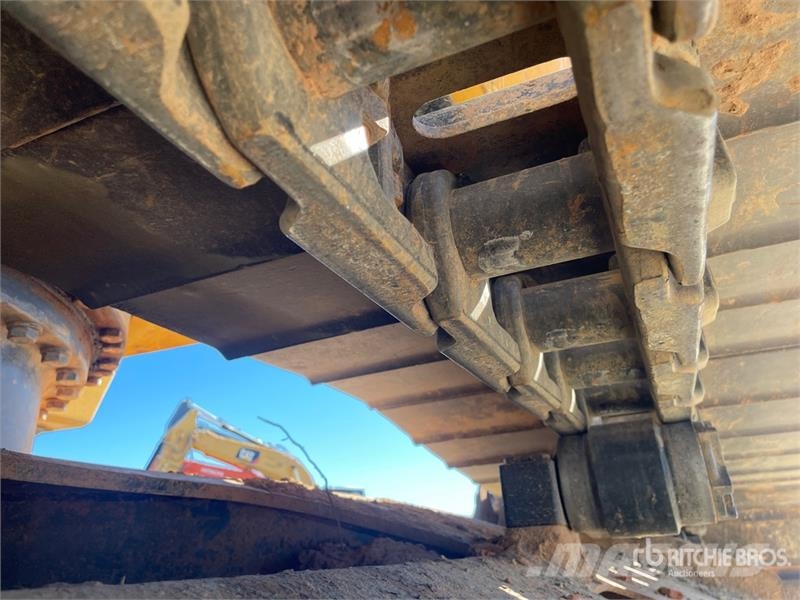 John Deere 210G LC Tracked Excavator 대형 굴삭기 29톤 이상