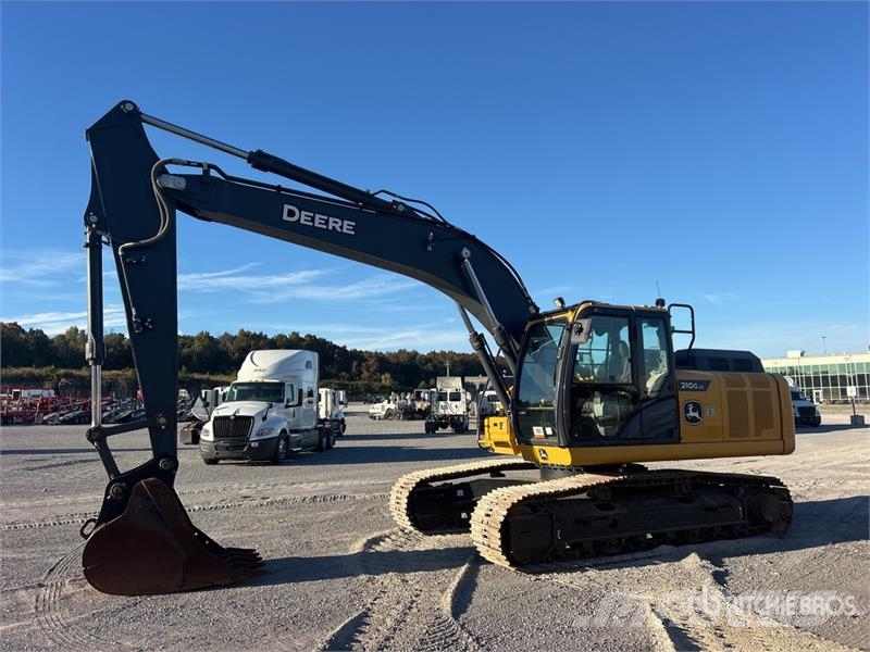 John Deere 210G LC Tracked Excavator Raupenbagger