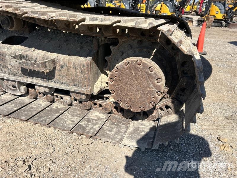 John Deere 210G LC Tracked Excavator 履带挖掘机