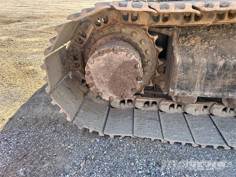 John Deere 210G LC Tracked Excavator 履带挖掘机