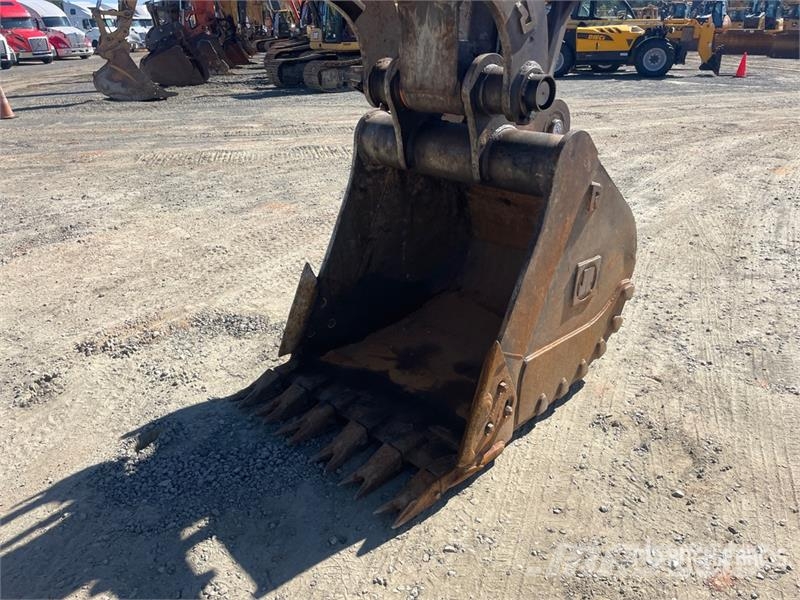 John Deere 210G LC Tracked Excavator 대형 굴삭기 29톤 이상