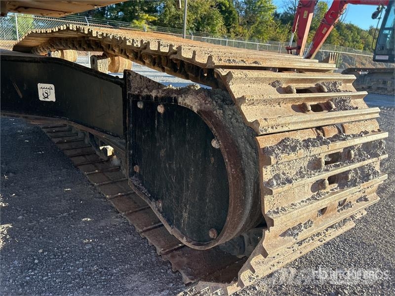 John Deere 210G LC Tracked Excavator Raupenbagger