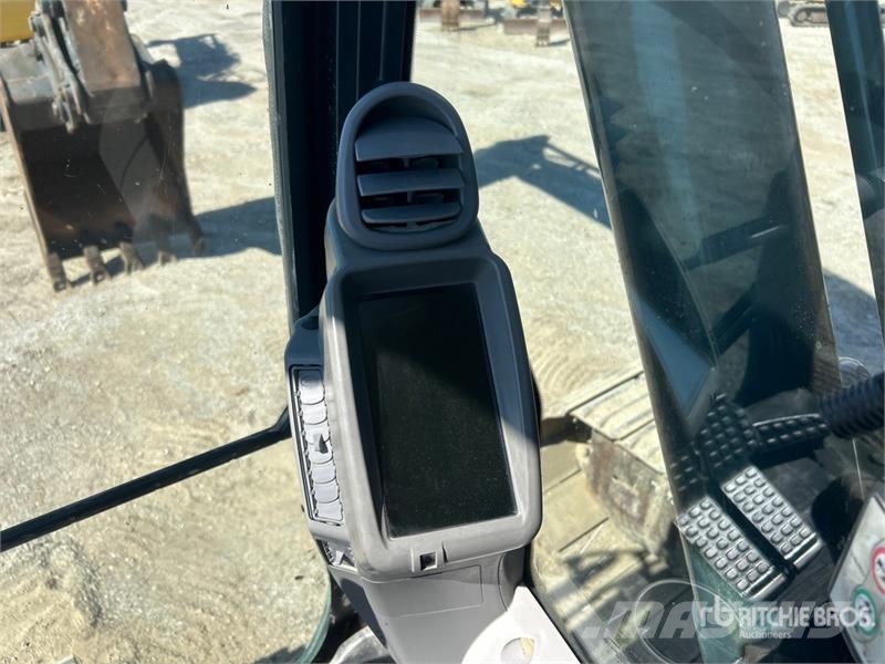 John Deere 210G LC Tracked Excavator 履带挖掘机