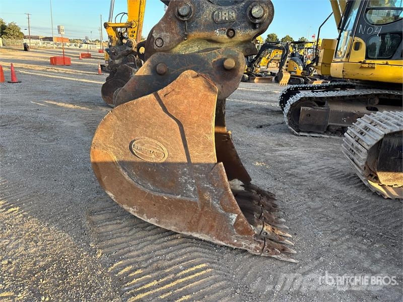 John Deere 210G LC Tracked Excavator Kāpurķēžu ekskavatori