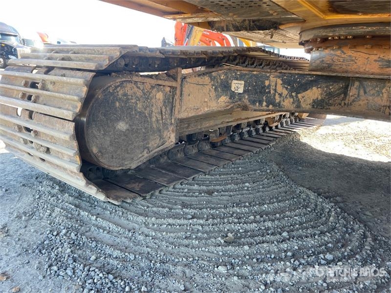 John Deere 210G LC Tracked Excavator 대형 굴삭기 29톤 이상