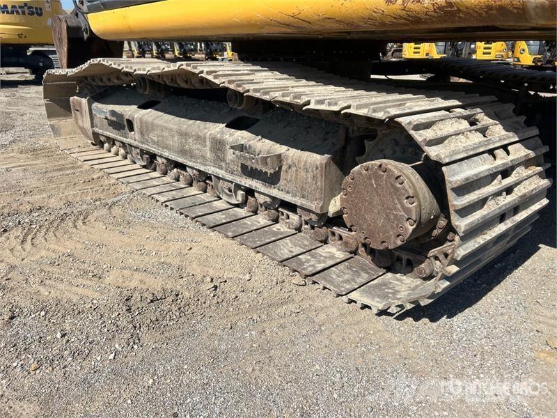 John Deere 210G LC Tracked Excavator 履带挖掘机