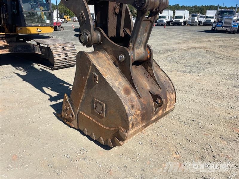 John Deere 210G LC Tracked Excavator 대형 굴삭기 29톤 이상
