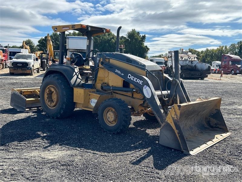 John Deere 210L EP 4x4 Landscape Loader Kolesni nakladalci
