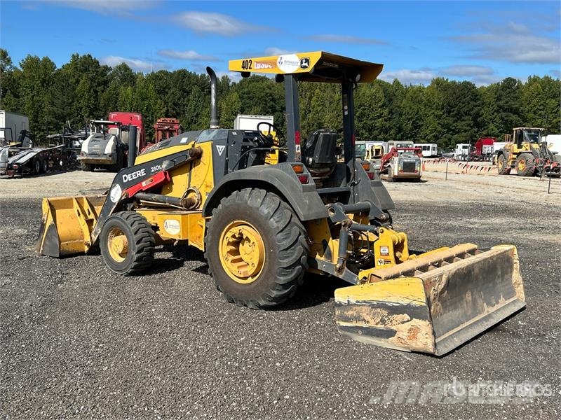 John Deere 210L EP 4x4 Landscape Loader Kolesni nakladalci