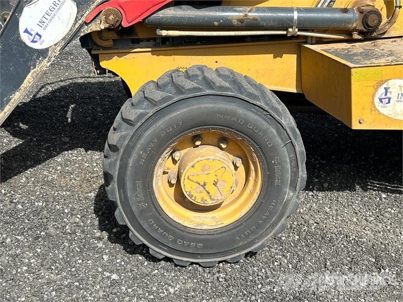John Deere 210L EP 4x4 Landscape Loader Kolesni nakladalci