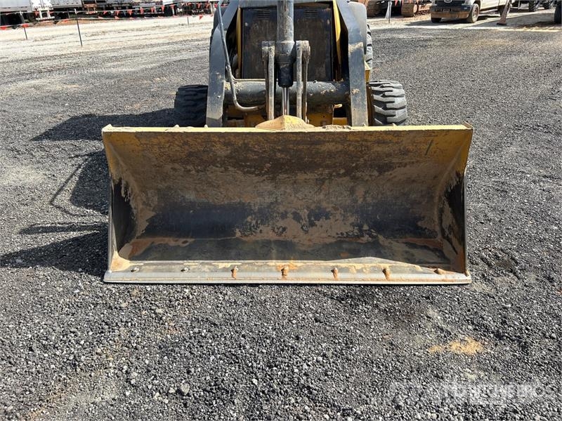 John Deere 210L EP 4x4 Landscape Loader Kolesni nakladalci