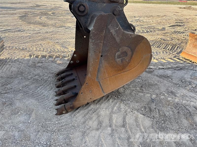 John Deere 245G LC Tracked Excavator Roomikekskavaatorid