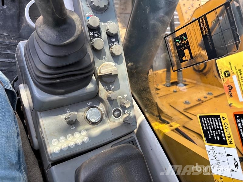 John Deere 245G LC Tracked Excavator Roomikekskavaatorid