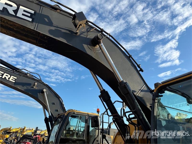 John Deere 245G LC Tracked Excavator Roomikekskavaatorid