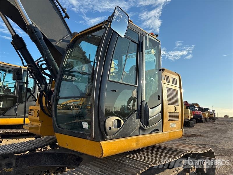 John Deere 245G LC Tracked Excavator Roomikekskavaatorid