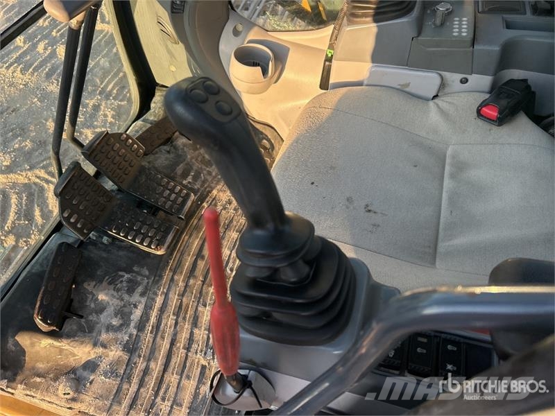 John Deere 245G LC Tracked Excavator Raupenbagger