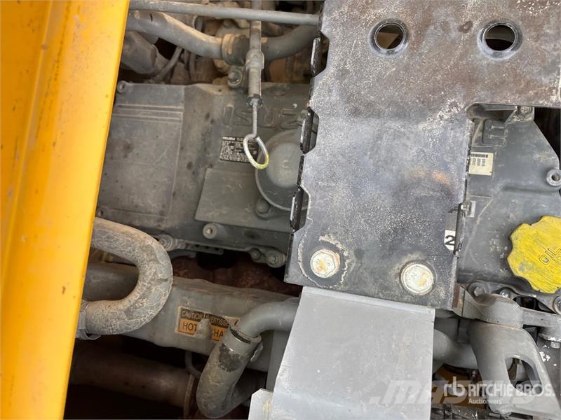 John Deere 245G LC Tracked Excavator Roomikekskavaatorid