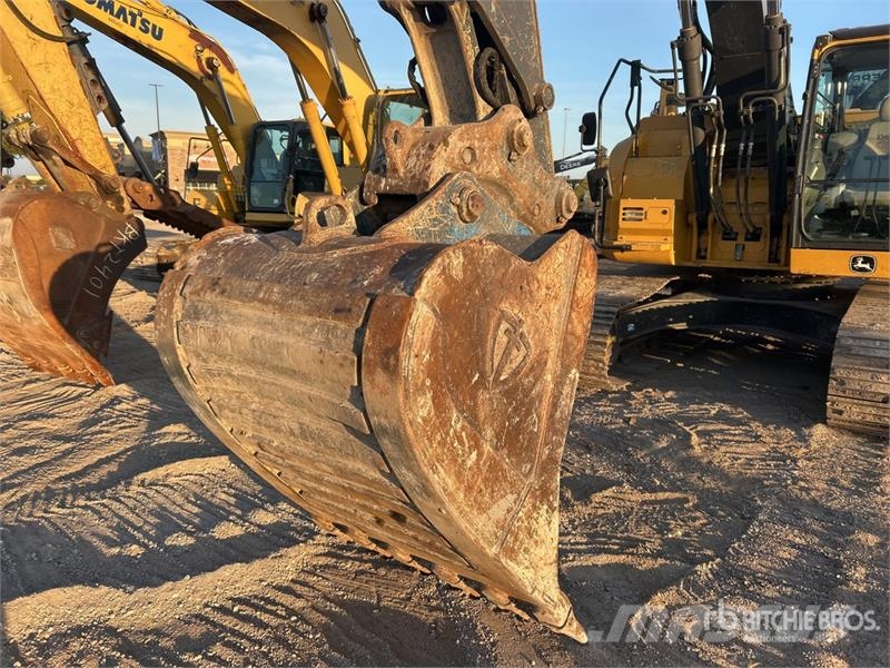 John Deere 245G LC Tracked Excavator Raupenbagger